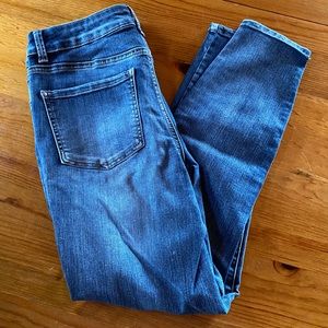 Maurices skinny jeans 👖 size 10 short